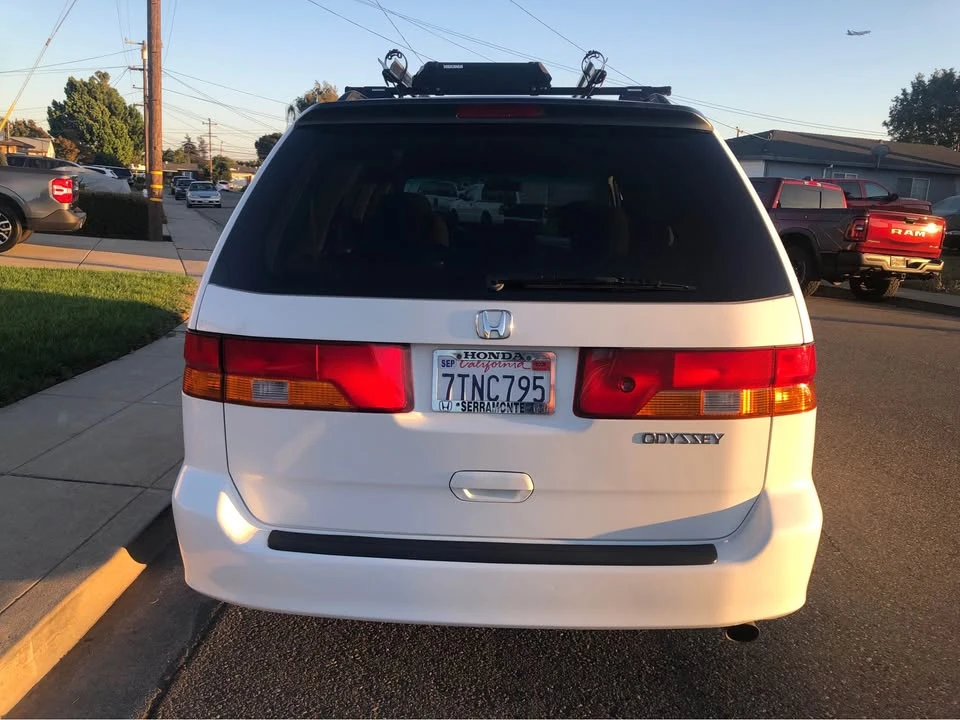 2004 Honda Odyssey - Image 3 of 8