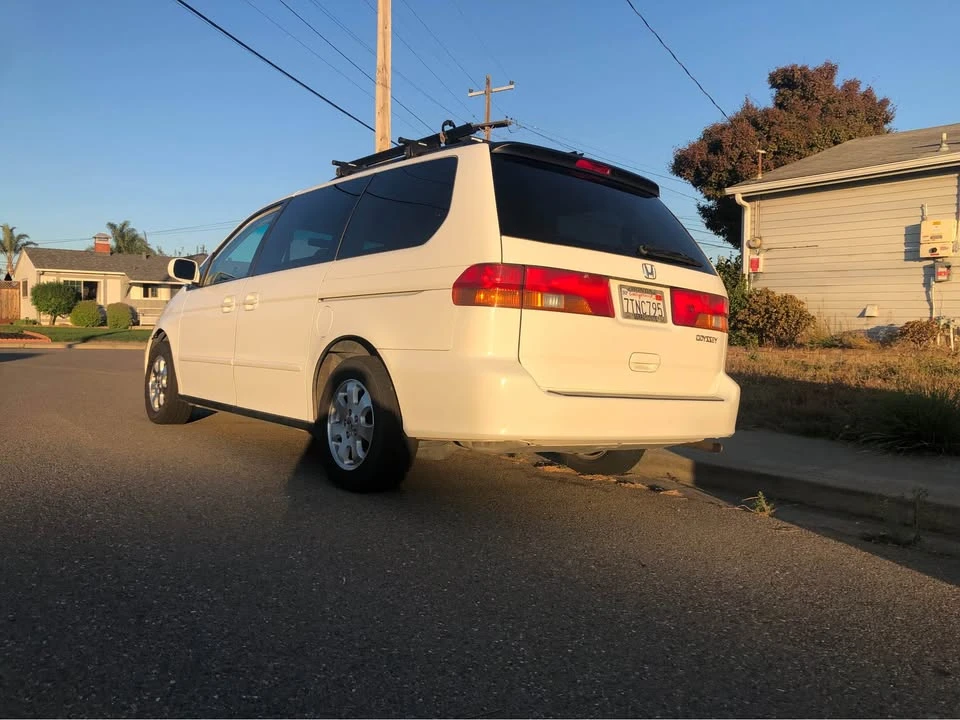 2004 Honda Odyssey - Image 4 of 8