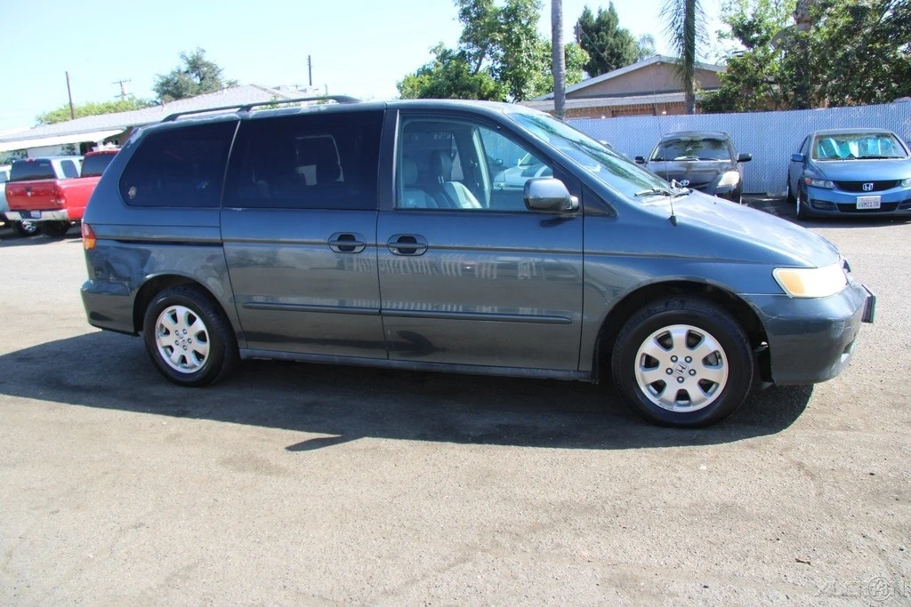 2004 Honda Odyssey - Image 9 of 21