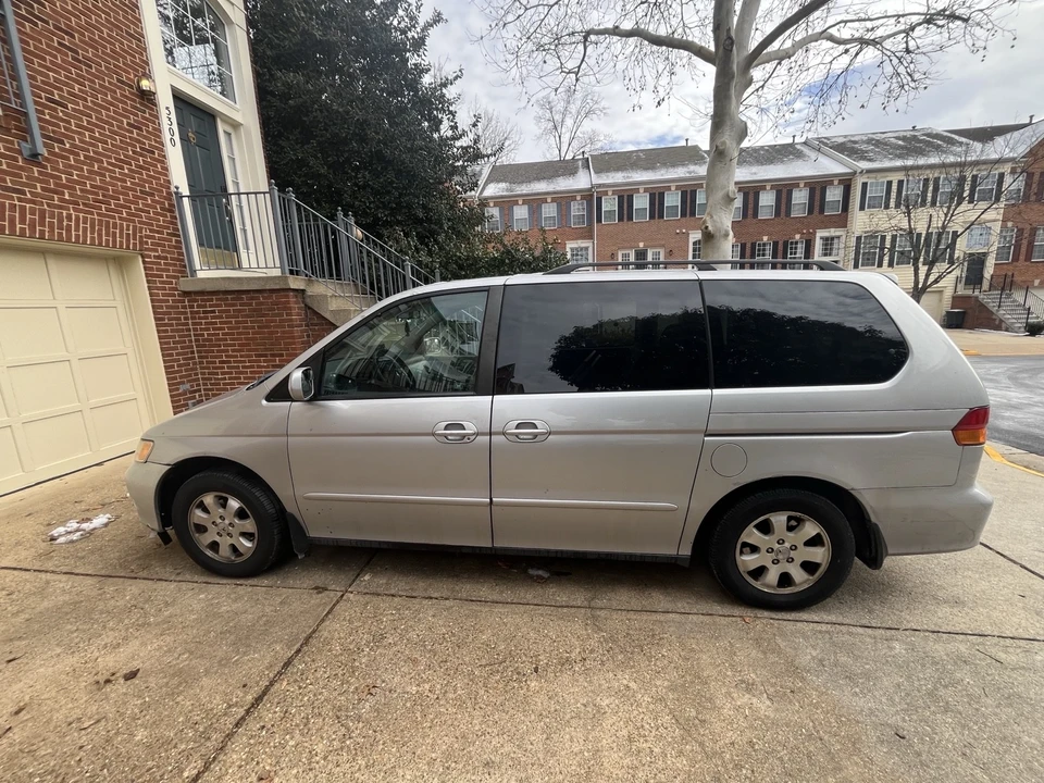 2004 Honda Odyssey - Image 7 of 13