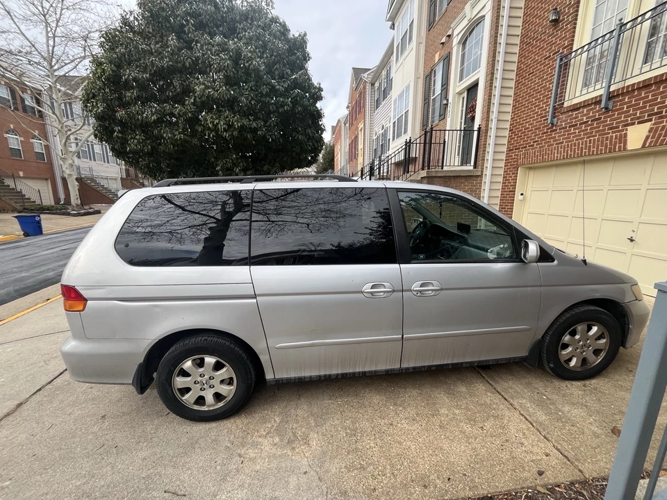 2004 Honda Odyssey - Image 5 of 13