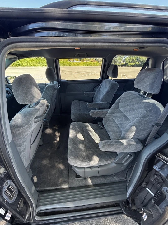 2004 Honda Odyssey - Image 7 of 14