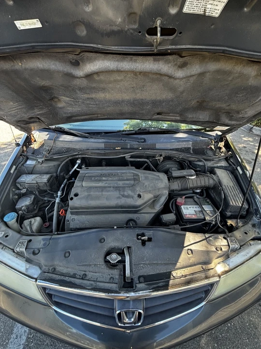 2004 Honda Odyssey - Image 13 of 14