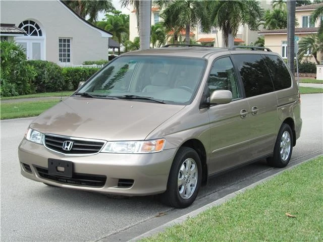 2004 Honda Odyssey - Image 9 of 12