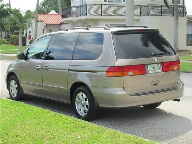 2004 Honda Odyssey - Image 7 of 12