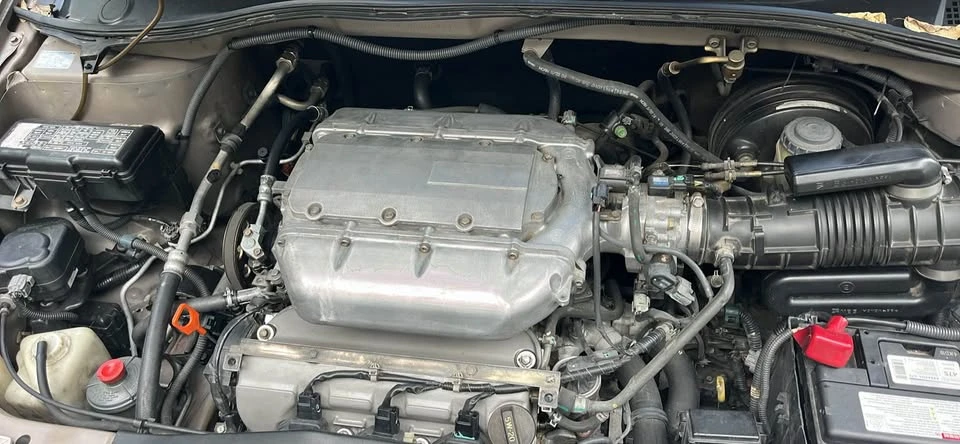 2004 Honda Odyssey - Image 7 of 8