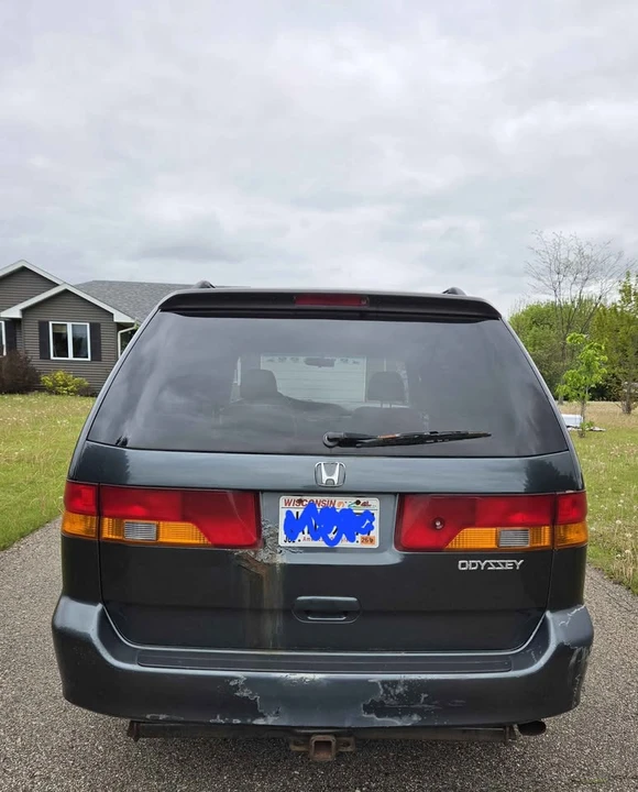 2004 Honda Odyssey - Image 2 of 14