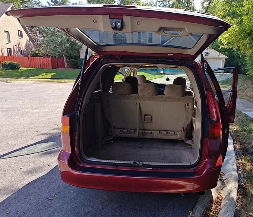 2004 Honda Odyssey - Image 4 of 18