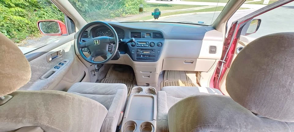 2004 Honda Odyssey - Image 6 of 18