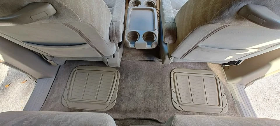 2004 Honda Odyssey - Image 9 of 18