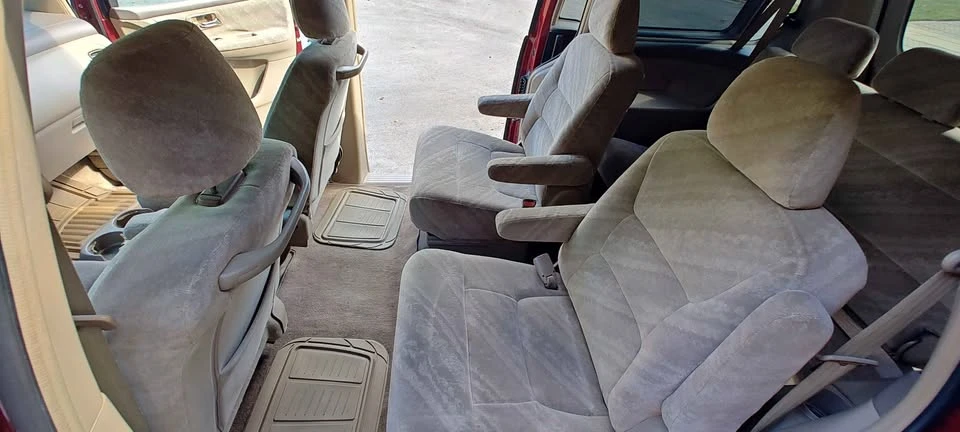 2004 Honda Odyssey - Image 12 of 18