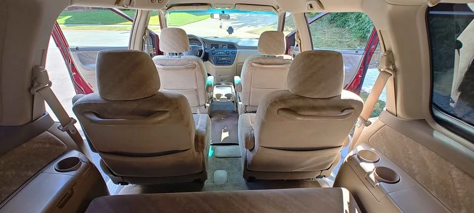 2004 Honda Odyssey - Image 15 of 18