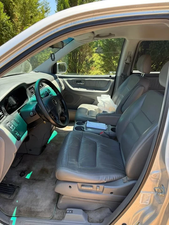 2004 Honda Odyssey - Image 9 of 10