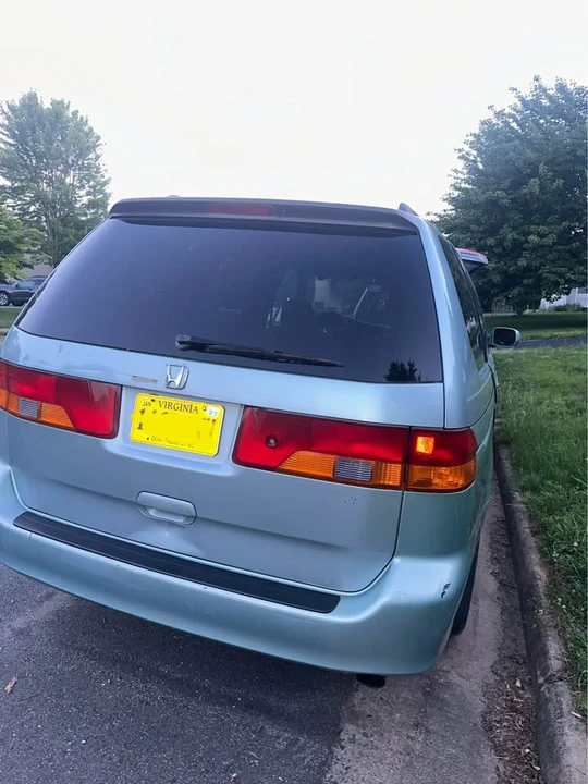 2004 Honda Odyssey - Image 6 of 6