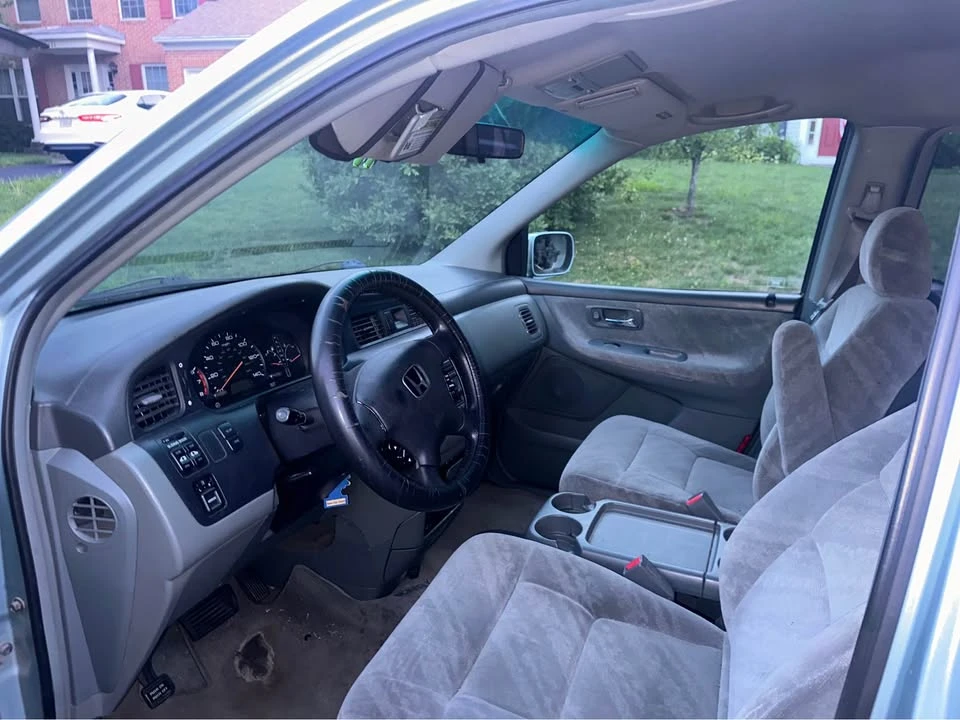 2004 Honda Odyssey - Image 4 of 6