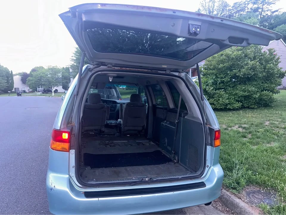 2004 Honda Odyssey - Image 5 of 6