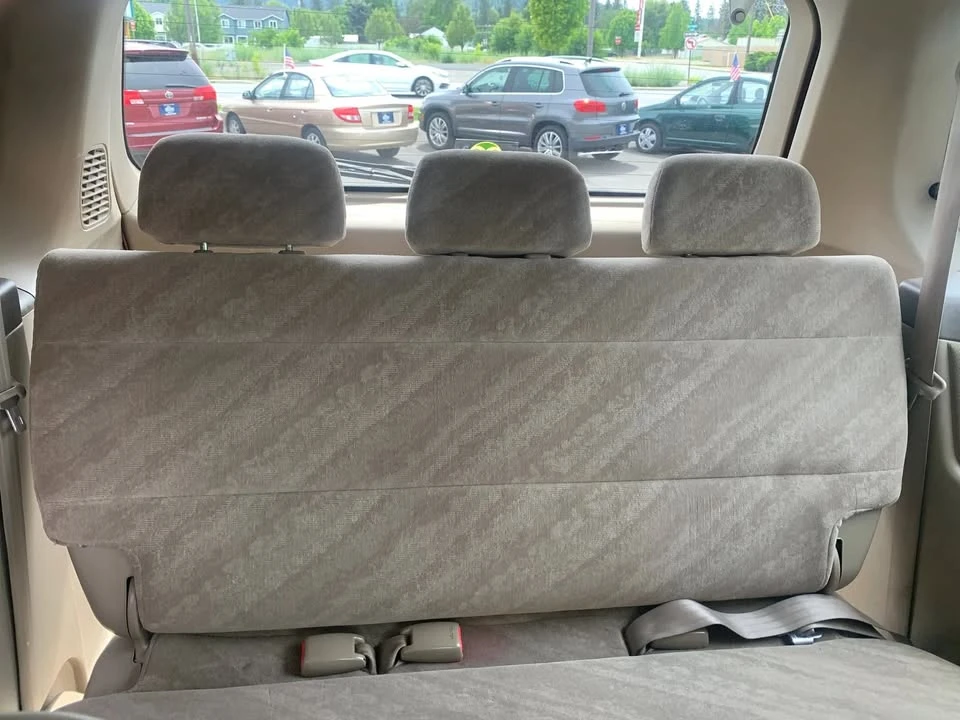 2004 Honda Odyssey - Image 9 of 11