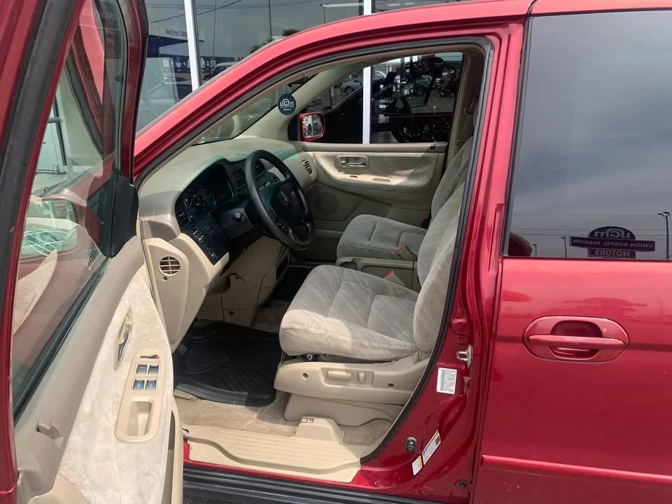 2004 Honda Odyssey - Image 6 of 11