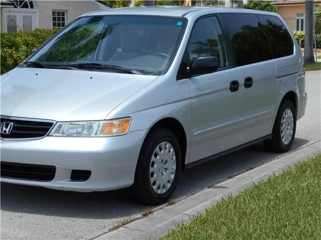 2004 Honda Odyssey - Image 5 of 12