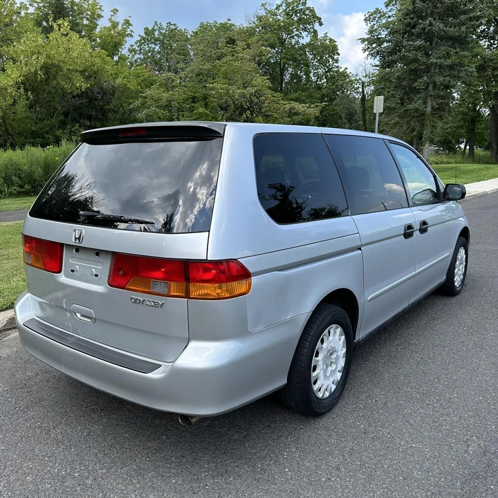 2004 Honda Odyssey - Image 3 of 12