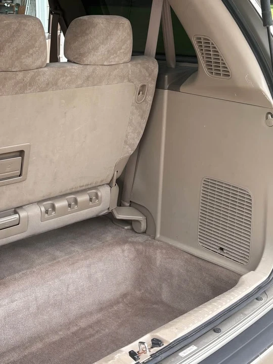 2004 Honda Odyssey - Image 11 of 20