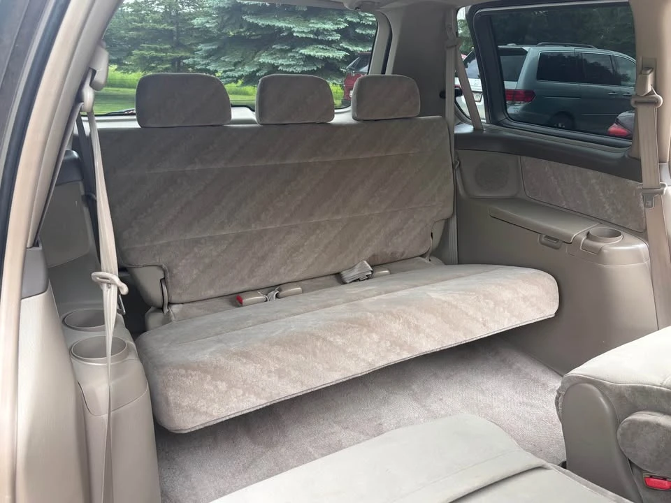 2004 Honda Odyssey - Image 16 of 20