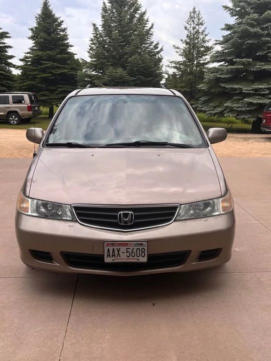 2004 Honda Odyssey - Image 2 of 20