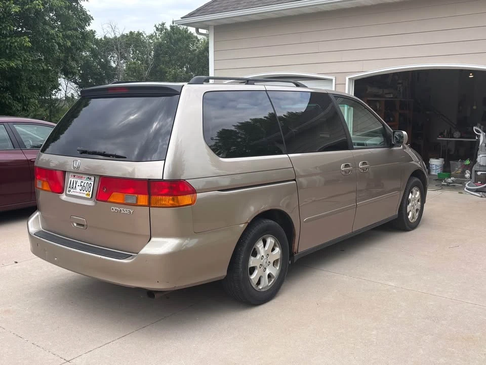 2004 Honda Odyssey - Image 4 of 20