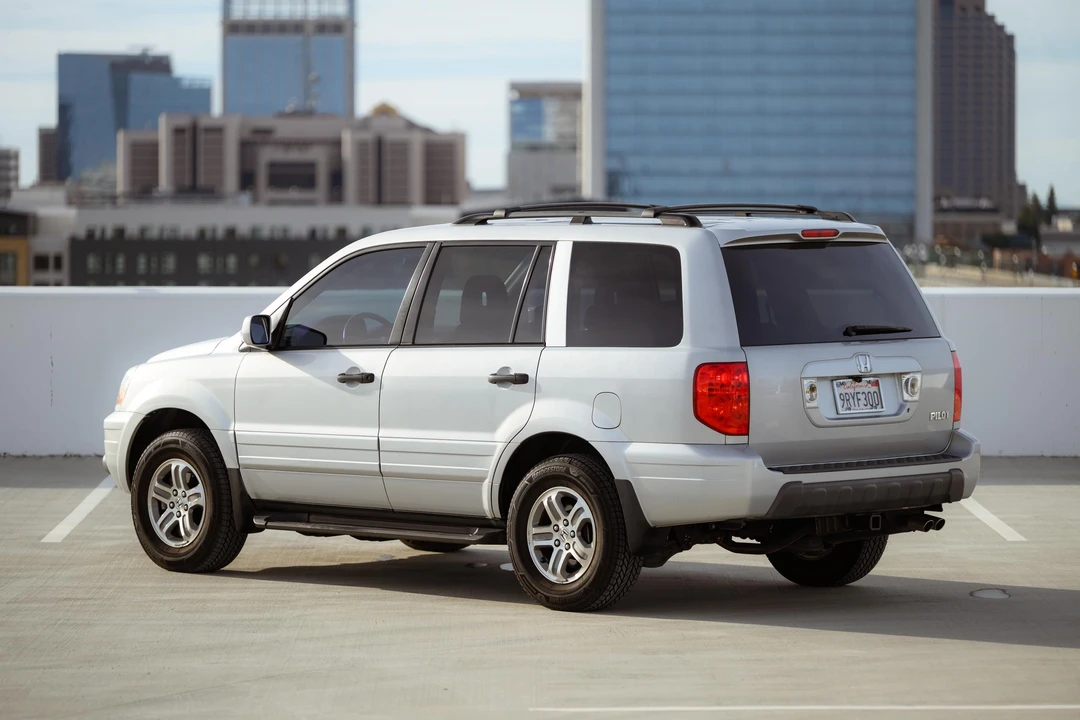 2004 Honda Pilot 1st Gen - Image 10 of 31