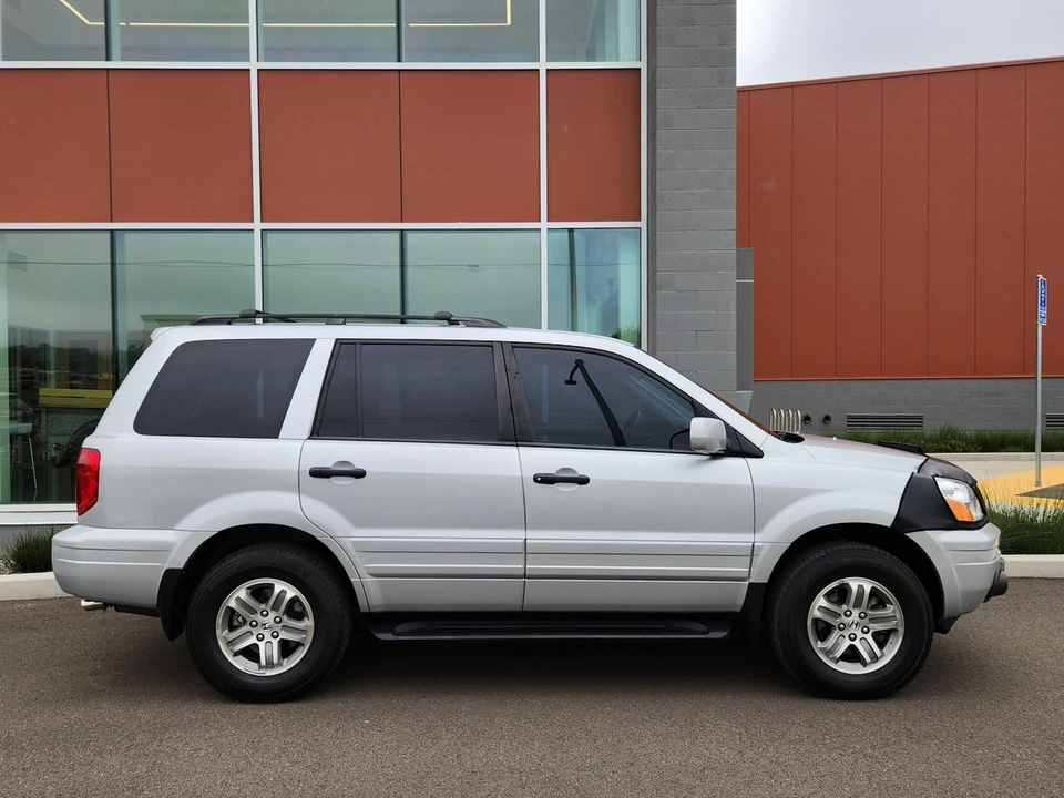 2004 Honda Pilot 1st Gen - Image 21 of 31