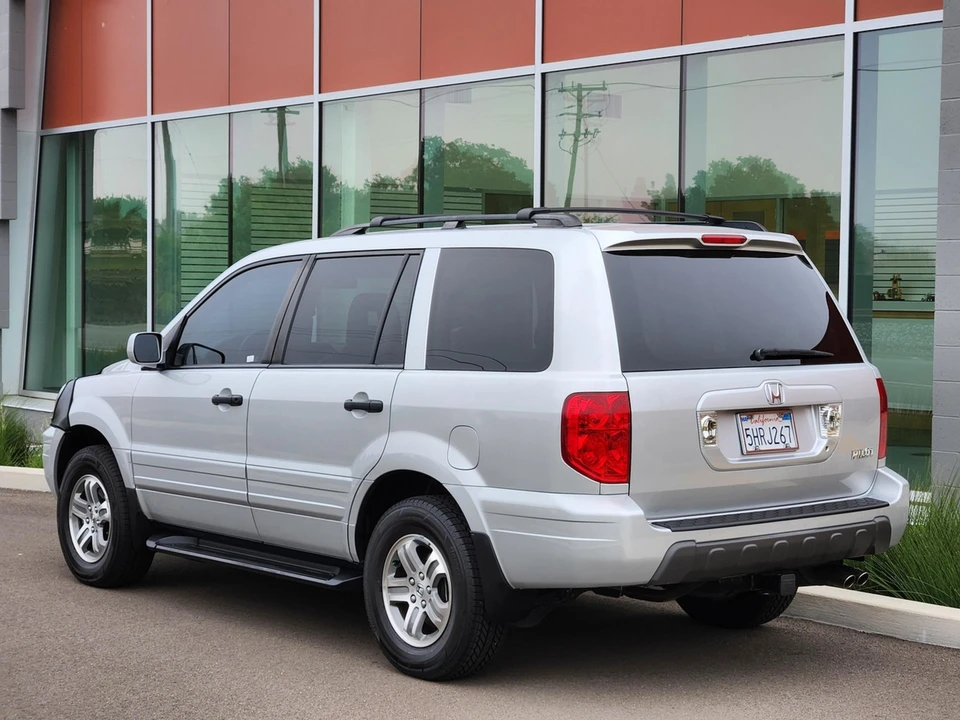 2004 Honda Pilot 1st Gen - Image 15 of 31