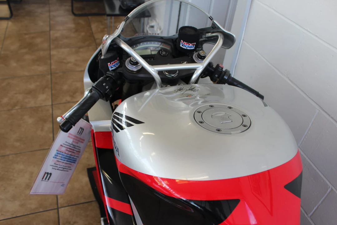2004 Honda RC51 - Image 21 of 31