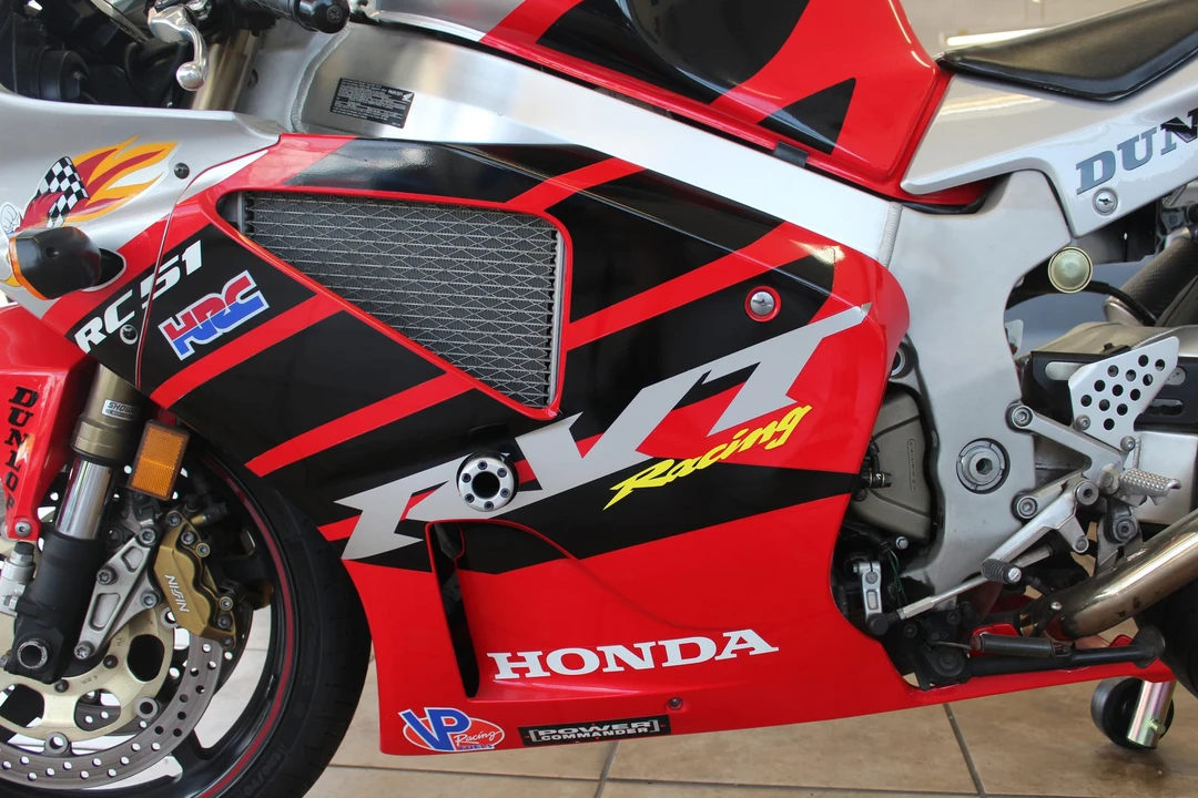 2004 Honda RC51 - Image 19 of 31