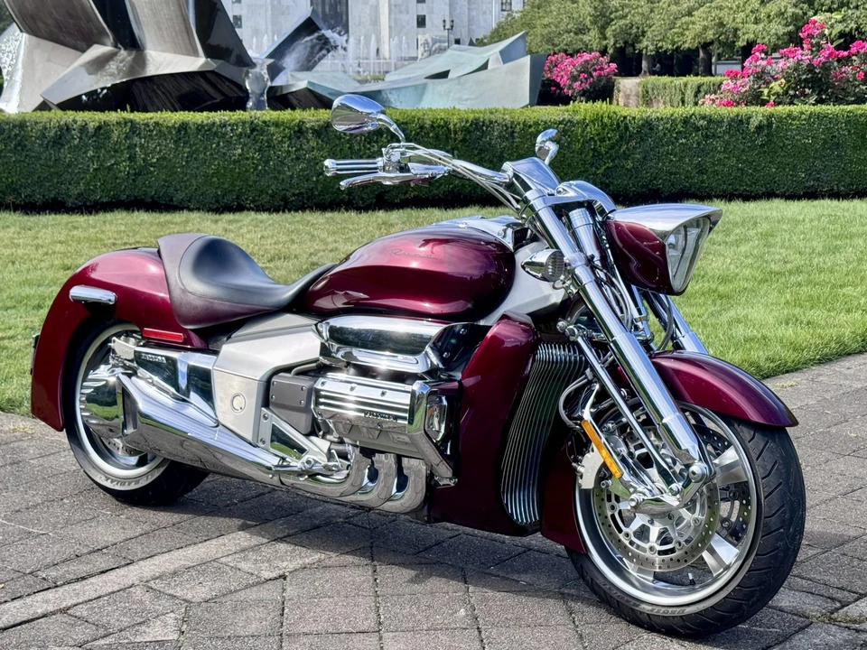 2004 Honda Rune - Image 15 of 31
