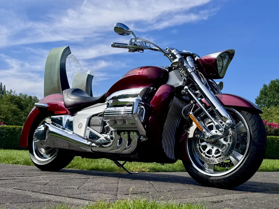 2004 Honda Rune - Image 12 of 31