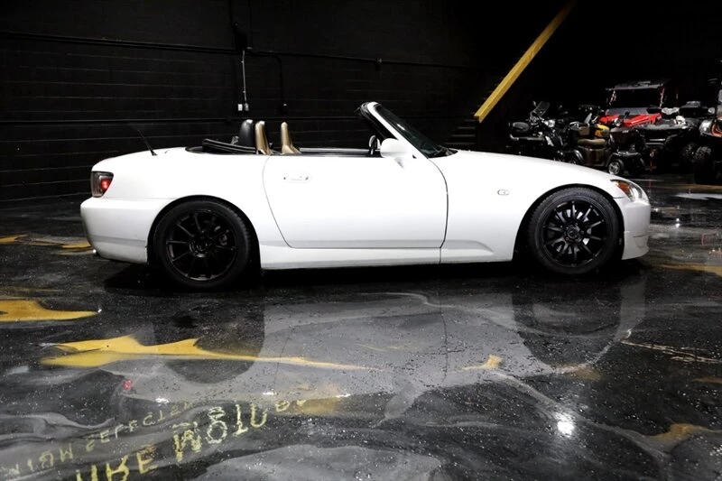 2004 Honda AP2 S2000 - Image 4 of 10