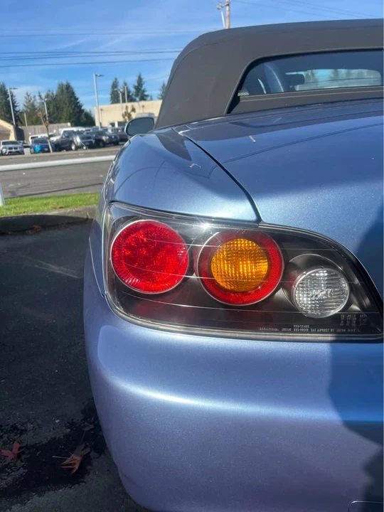 2004 Honda AP2 S2000 - Image 3 of 5