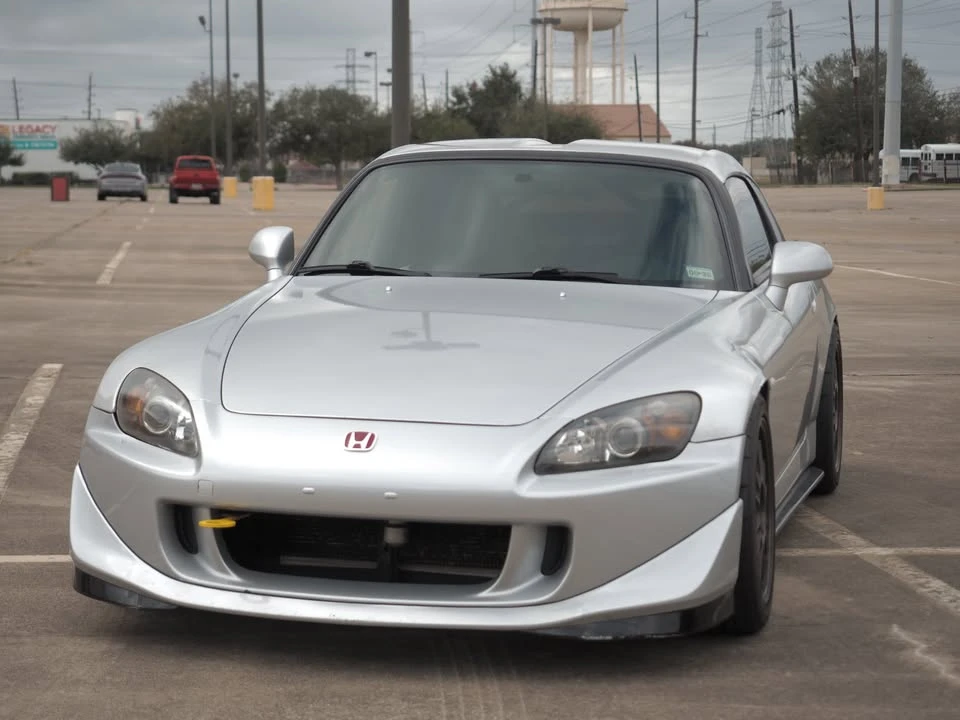 2004 Honda AP2 S2000 - Image 2 of 10