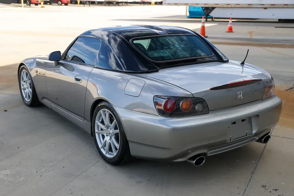 2004 Honda AP2 S2000 - Image 8 of 10