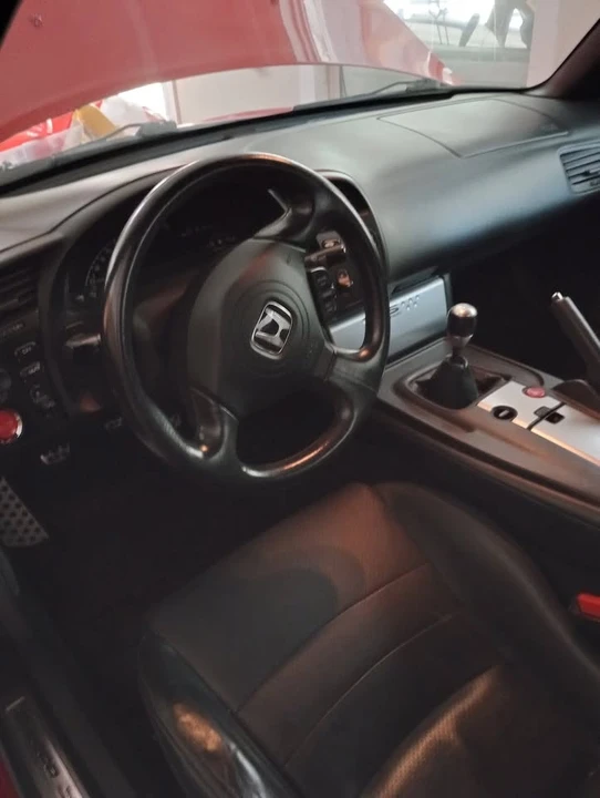 2004 Honda AP2 S2000 - Image 13 of 15