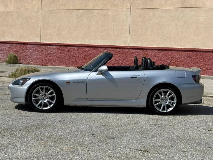 2004 Honda AP2 S2000 - Image 4 of 20