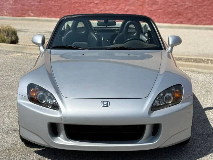 2004 Honda AP2 S2000 - Image 2 of 20