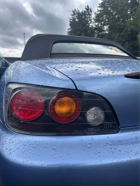 2004 Honda AP2 S2000 - Image 4 of 14