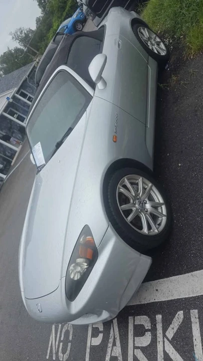 2004 Honda AP2 S2000 - Image 3 of 10