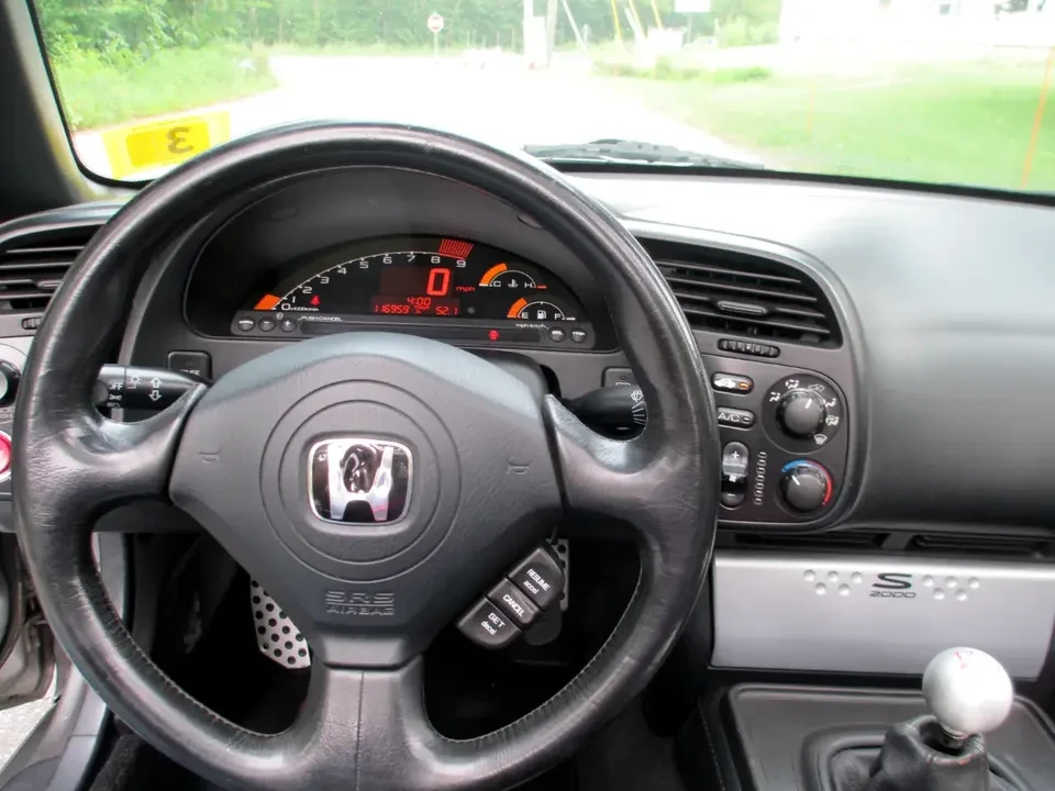 2004 Honda AP2 S2000 - Image 8 of 19