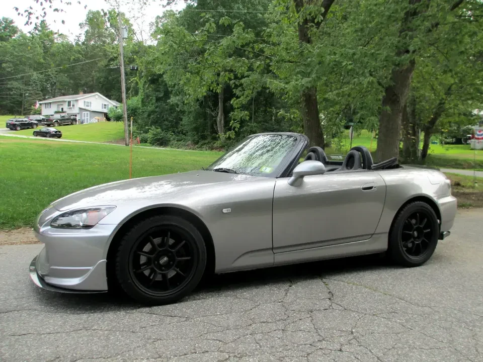 2004 Honda AP2 S2000 - Image 3 of 19