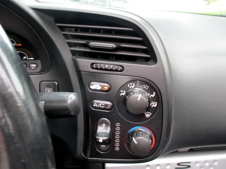 2004 Honda AP2 S2000 - Image 16 of 19