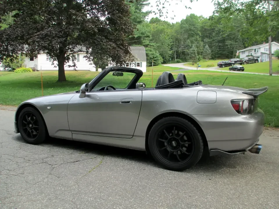 2004 Honda AP2 S2000 - Image 4 of 19