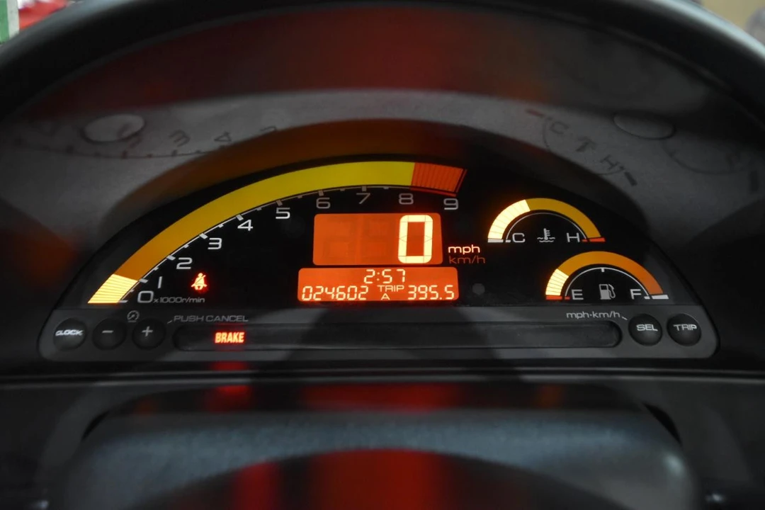 2004 Honda AP2 S2000 - Image 23 of 31