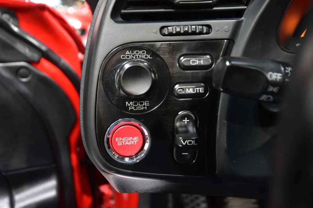 2004 Honda AP2 S2000 - Image 19 of 31